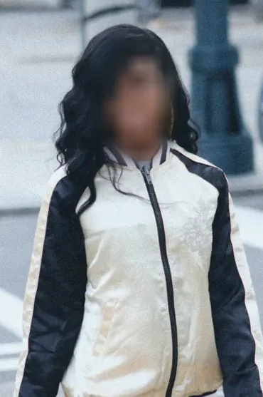 Emilia, 28
