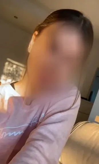 Marina, 26