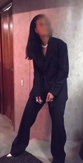 Marlene, 23