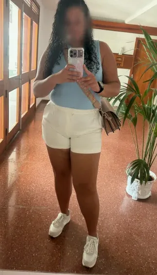 Marlene, 33