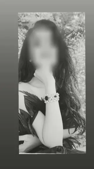 Romana, 28